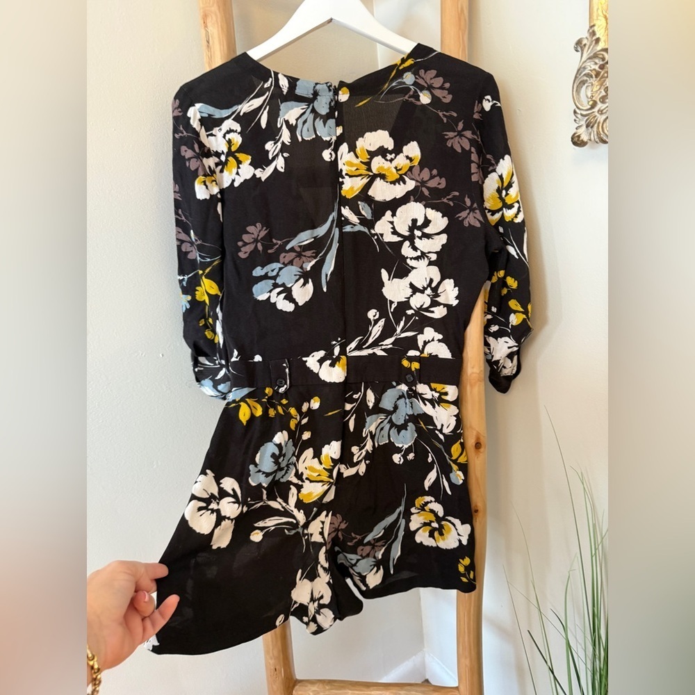 Yumi Kim Liz Floral Romper in Love Triangle Black Small - Picture 7 of 8